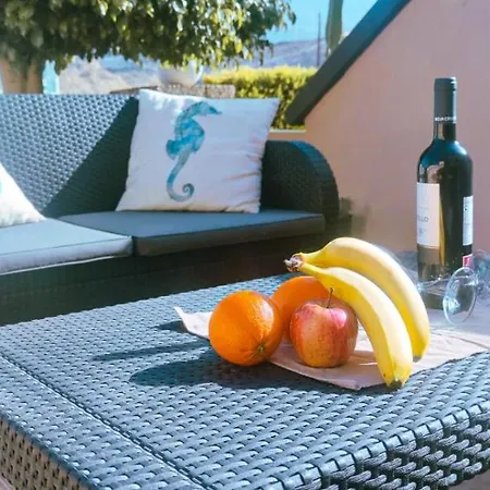 Modern Close To The Sea Vakantiehuis *